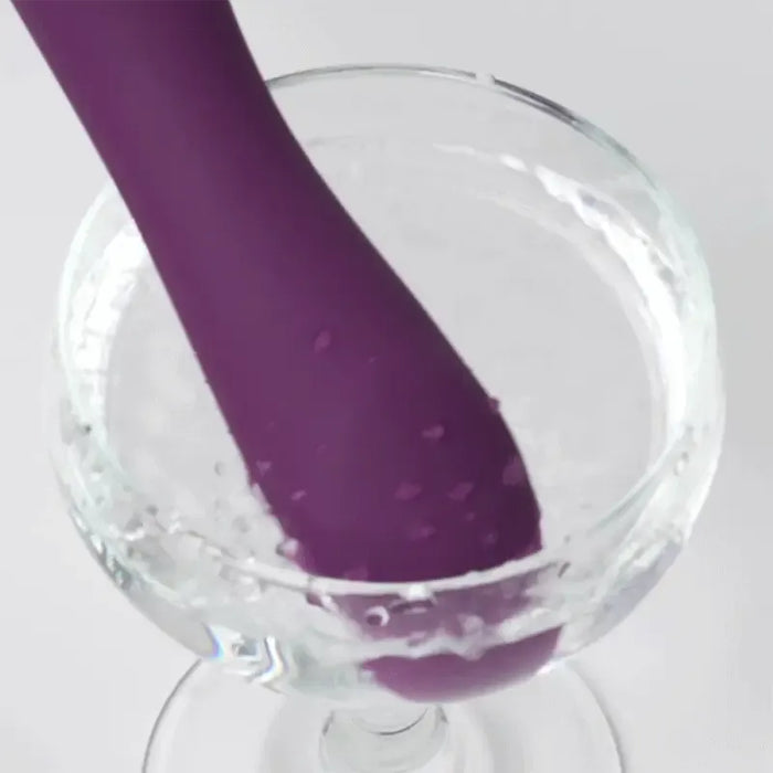 Svakom AMY Firm G-spot Vibrator Violet
